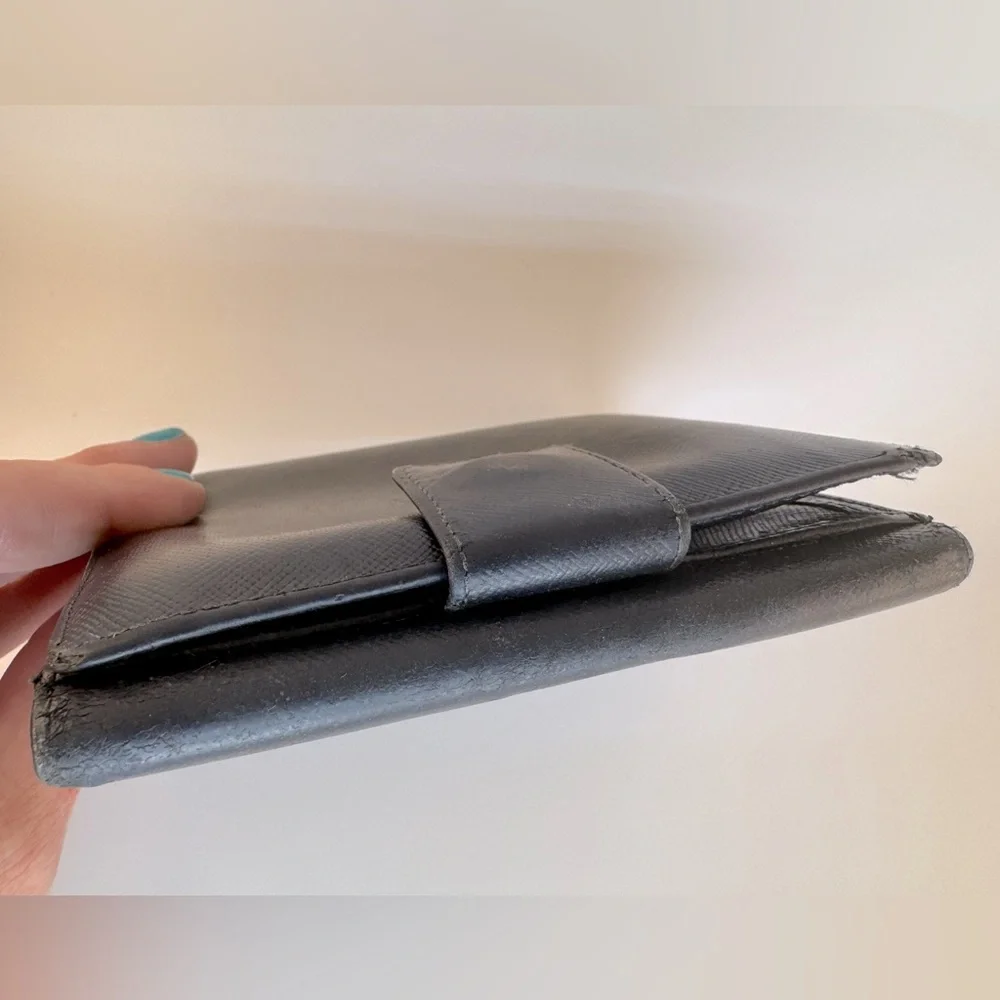 Prada Compact Bifold Wallet Saffiano W Coin Pocket Snap Closure Authentic EUC - Picture 2 of 12